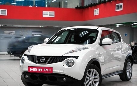 Nissan Juke II, 2014 год, 949 000 рублей, 5 фотография