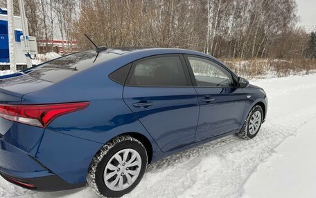 Hyundai Solaris II рестайлинг, 2022 год, 1 650 000 рублей, 5 фотография