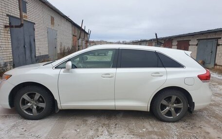 Toyota Venza I, 2010 год, 1 880 000 рублей, 2 фотография