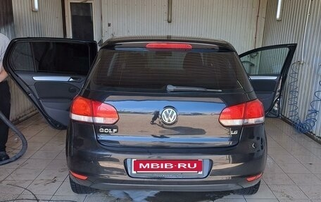 Volkswagen Golf VI, 2011 год, 800 000 рублей, 3 фотография