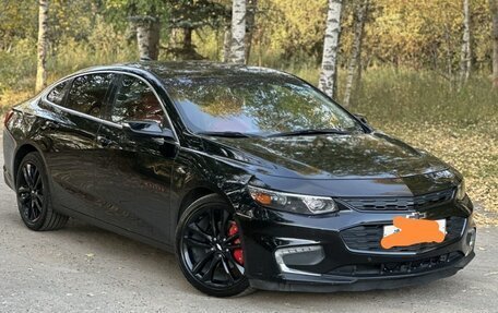 Chevrolet Malibu IX, 2018 год, 1 820 000 рублей, 2 фотография