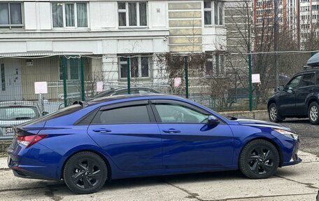 Hyundai Elantra, 2021 год, 2 370 000 рублей, 3 фотография