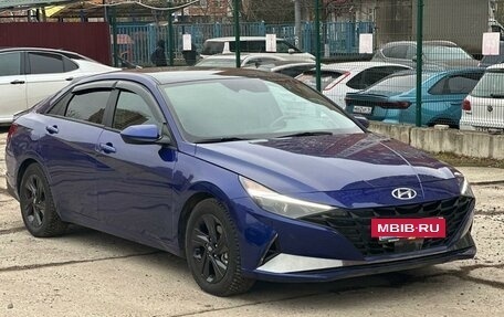 Hyundai Elantra, 2021 год, 2 370 000 рублей, 15 фотография