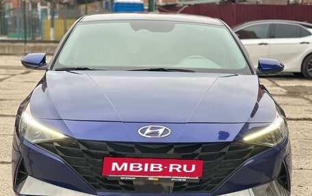 Hyundai Elantra, 2021 год, 2 370 000 рублей, 33 фотография