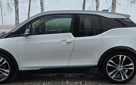 BMW i3 I01 рестайлинг, 2021 год, 3 600 000 рублей, 17 фотография