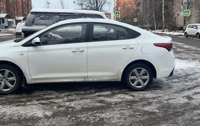 Hyundai Solaris II рестайлинг, 2019 год, 1 080 000 рублей, 1 фотография