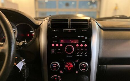 Suzuki Grand Vitara, 2011 год, 1 120 000 рублей, 13 фотография