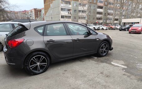 Opel Astra J, 2012 год, 1 290 000 рублей, 4 фотография