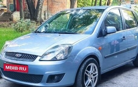 Ford Fiesta, 2006 год, 380 000 рублей, 3 фотография