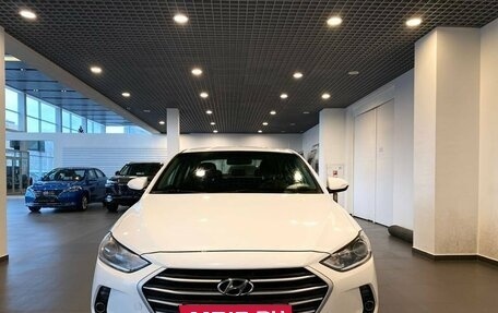 Hyundai Elantra VI рестайлинг, 2018 год, 1 780 000 рублей, 7 фотография