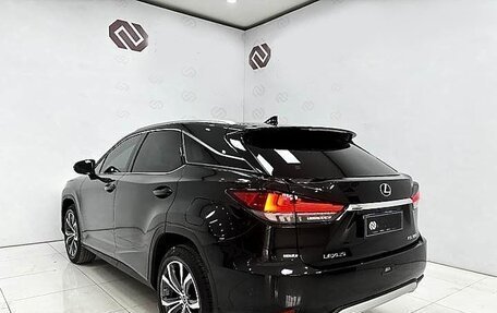 Lexus RX IV рестайлинг, 2022 год, 5 996 000 рублей, 4 фотография