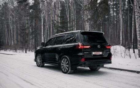 Lexus LX III, 2016 год, 8 900 000 рублей, 4 фотография