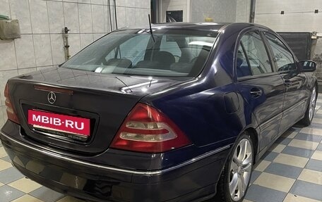 Mercedes-Benz C-Класс, 2002 год, 480 000 рублей, 4 фотография