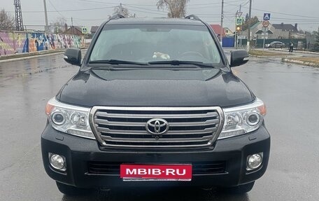 Toyota Land Cruiser 200, 2014 год, 4 950 000 рублей, 1 фотография