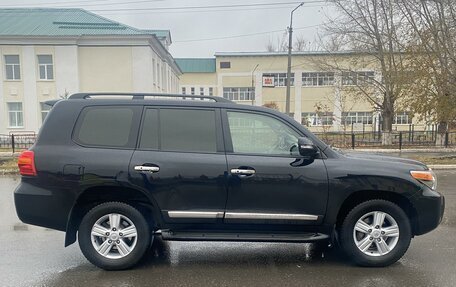 Toyota Land Cruiser 200, 2014 год, 4 950 000 рублей, 3 фотография