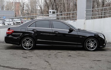 Mercedes-Benz E-Класс, 2010 год, 1 899 000 рублей, 5 фотография