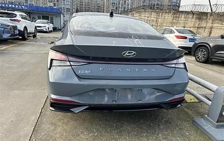 Hyundai Elantra, 2021 год, 1 490 000 рублей, 4 фотография