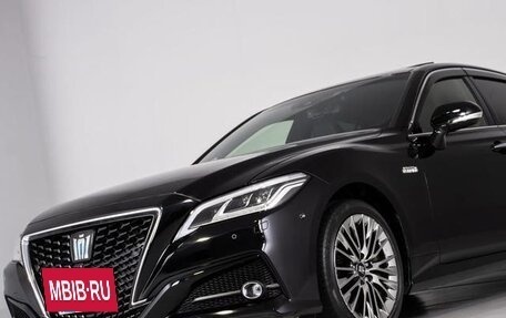 Toyota Crown, 2018 год, 4 000 002 рублей, 2 фотография