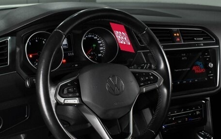 Volkswagen Tiguan II, 2021 год, 2 929 000 рублей, 17 фотография