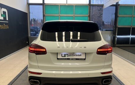 Porsche Cayenne III, 2016 год, 4 900 000 рублей, 6 фотография