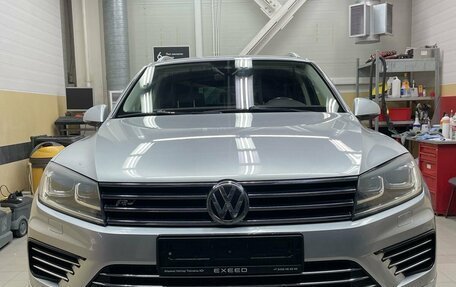 Volkswagen Touareg III, 2016 год, 3 650 000 рублей, 2 фотография