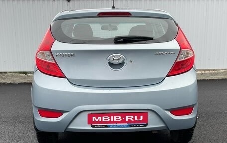 Hyundai Solaris II рестайлинг, 2011 год, 899 000 рублей, 6 фотография