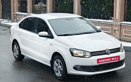 Volkswagen Polo VI (EU Market), 2012 год, 720 000 рублей, 5 фотография