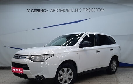 Mitsubishi Outlander III рестайлинг 3, 2014 год, 1 320 000 рублей, 1 фотография