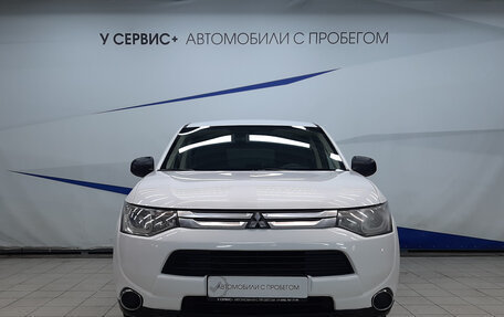 Mitsubishi Outlander III рестайлинг 3, 2014 год, 1 320 000 рублей, 6 фотография