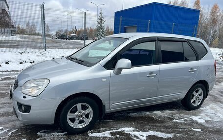 KIA Carens III (RP), 2011 год, 1 049 000 рублей, 2 фотография