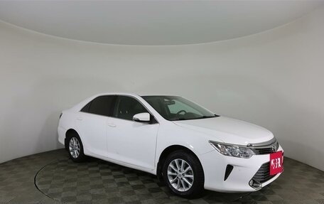 Toyota Camry, 2015 год, 1 997 000 рублей, 3 фотография