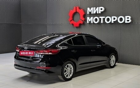 Hyundai Elantra VI рестайлинг, 2018 год, 1 550 000 рублей, 8 фотография