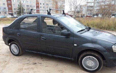 Renault Logan I, 2010 год, 140 000 рублей, 2 фотография