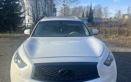 Infiniti FX II, 2011 год, 1 850 000 рублей, 2 фотография