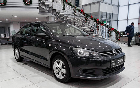 Volkswagen Polo VI (EU Market), 2013 год, 597 000 рублей, 3 фотография