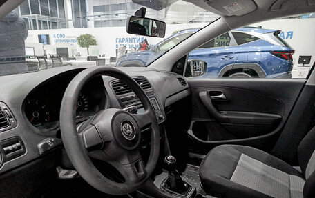 Volkswagen Polo VI (EU Market), 2013 год, 597 000 рублей, 16 фотография