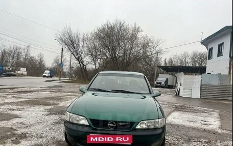 Opel Vectra B рестайлинг, 1998 год, 155 000 рублей, 4 фотография