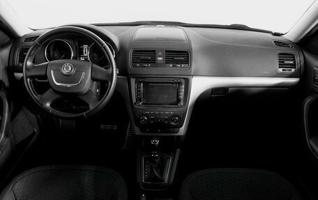 Skoda Yeti I рестайлинг, 2013 год, 12 фотография