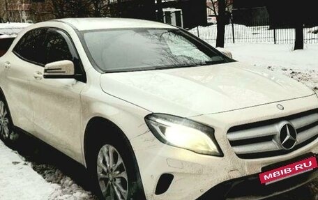 Mercedes-Benz GLA, 2014 год, 1 850 000 рублей, 6 фотография