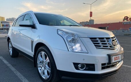 Cadillac SRX II рестайлинг, 2014 год, 1 970 000 рублей, 4 фотография