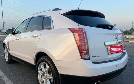 Cadillac SRX II рестайлинг, 2014 год, 1 970 000 рублей, 6 фотография