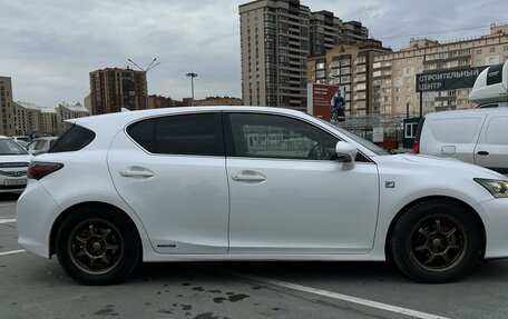 Lexus CT I рестайлинг, 2011 год, 1 555 000 рублей, 12 фотография