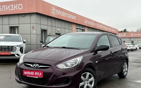 Hyundai Solaris II рестайлинг, 2012 год, 850 000 рублей, 1 фотография