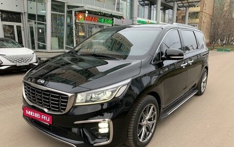 KIA Carnival III, 2019 год, 3 300 000 рублей, 2 фотография