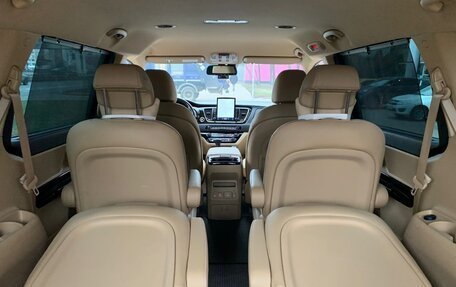 KIA Carnival III, 2019 год, 3 300 000 рублей, 19 фотография