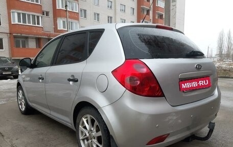 KIA cee'd I рестайлинг, 2008 год, 630 000 рублей, 4 фотография