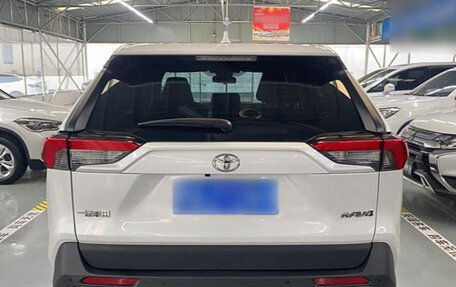 Toyota RAV4, 2021 год, 3 050 979 рублей, 6 фотография