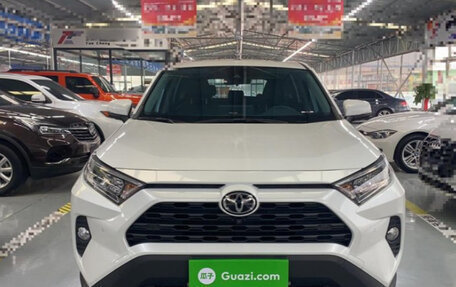 Toyota RAV4, 2021 год, 3 050 979 рублей, 2 фотография