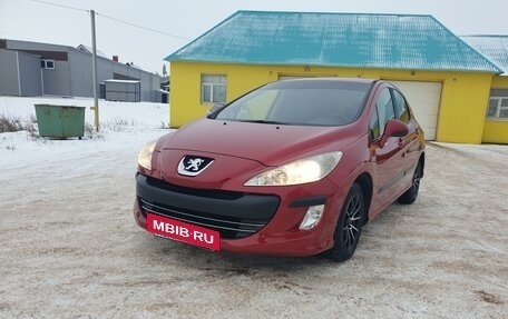 Peugeot 308 II, 2010 год, 425 000 рублей, 2 фотография