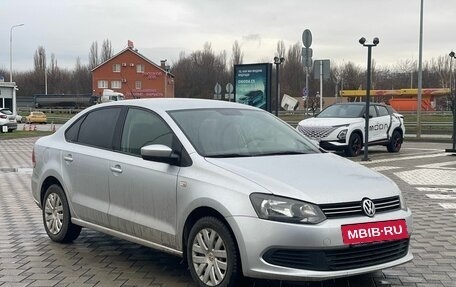 Volkswagen Polo VI (EU Market), 2011 год, 790 000 рублей, 2 фотография